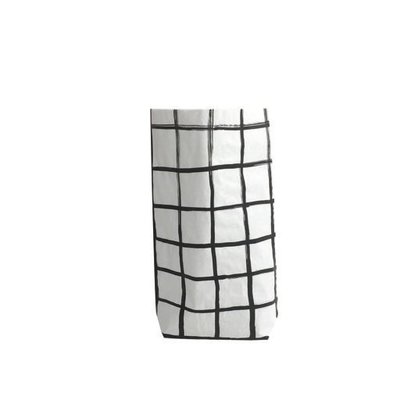 One must dash Paperbag thin grid