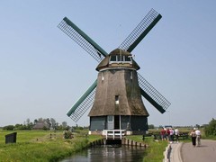 Steile houten molenaarstrap
