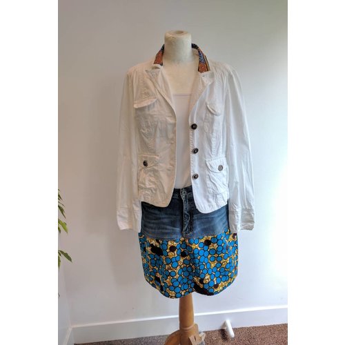 Vintage jeans rokje met blauwe Ankara Vintage jeans rokje met blauwe Ankara