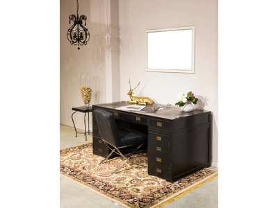 Silberner und weißer Design-Bilderrahmen