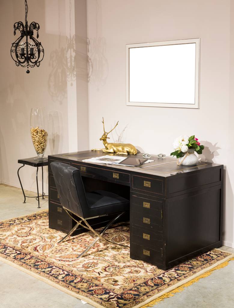 Silberner und weißer Design-Bilderrahmen