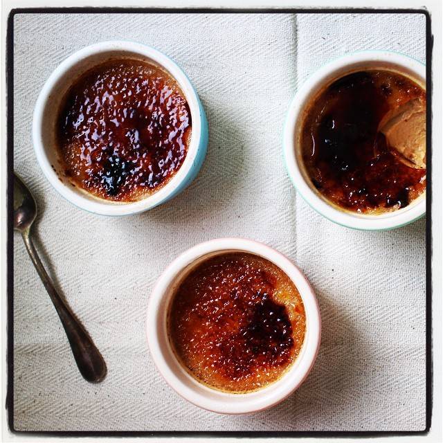 Koken met thee: Mango crème brûlée met rooibos
