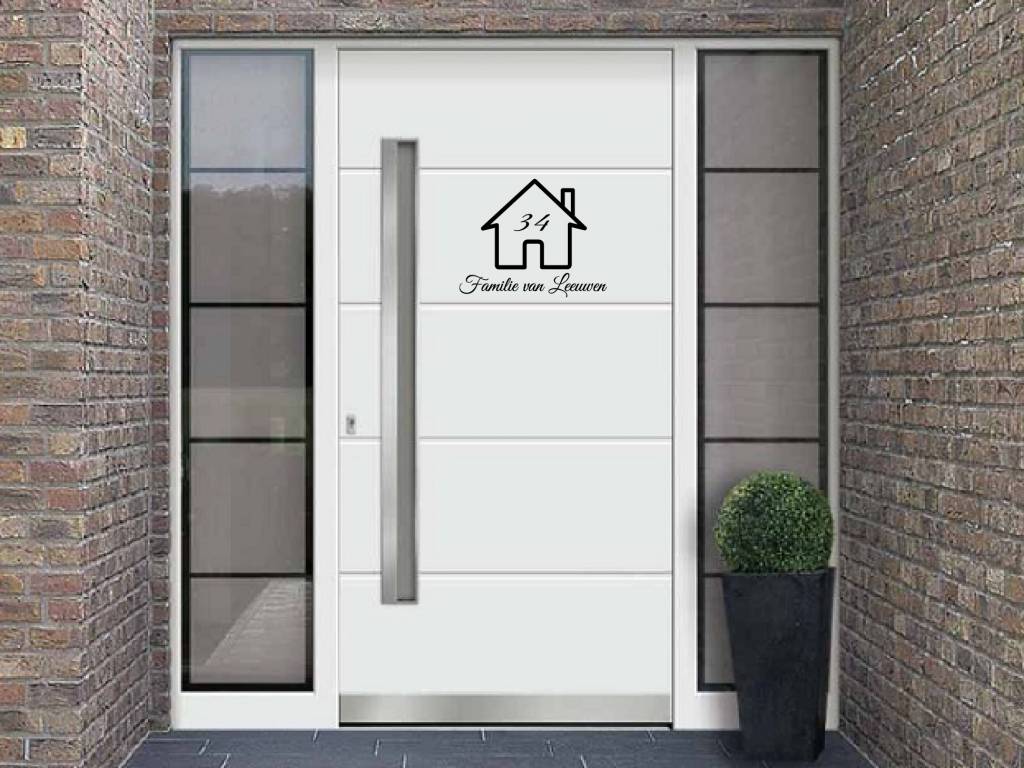 Deursticker huis met naam