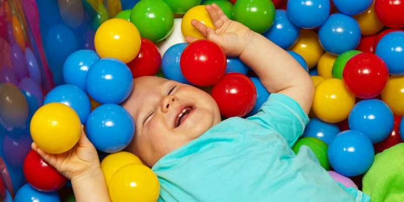 Welke kleur kies je voor de babykamer?