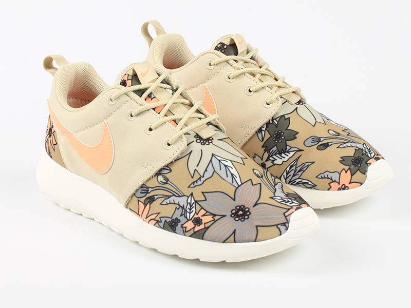 nike roshe one print aloha beige nike roshe one print aloha beige