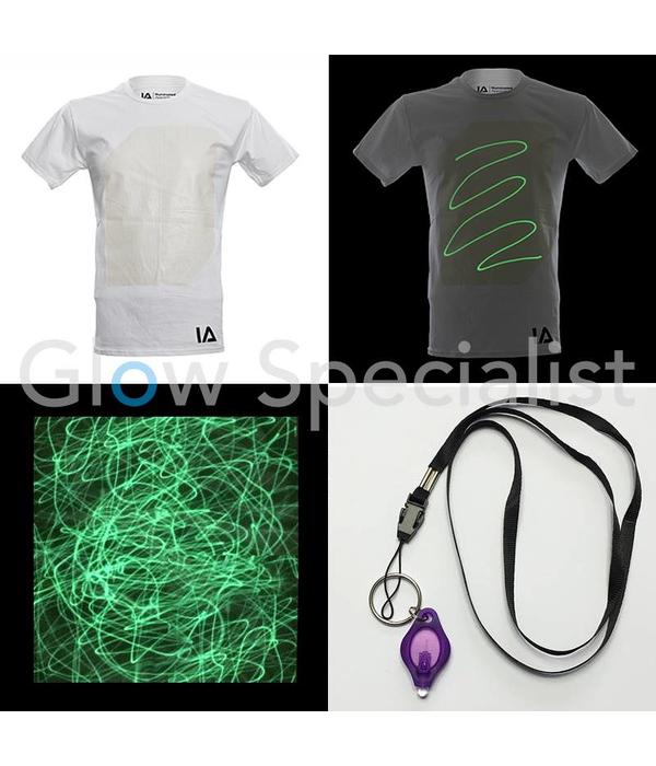 INTERACTIVE GLOW IN THE DARK TSHIRT Glow Specialist