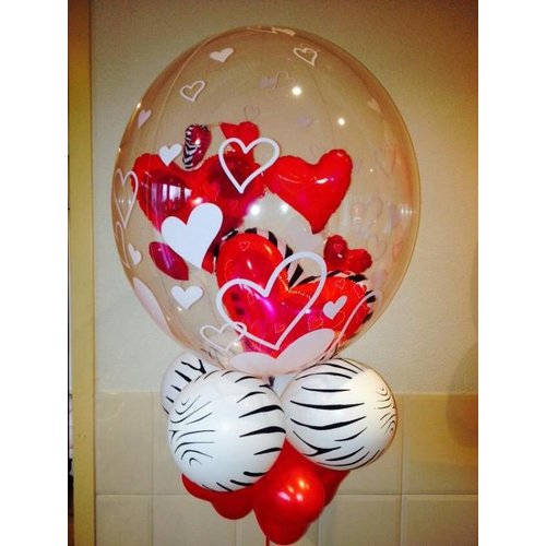 Valentijn ballon met hartjes en zebra ballonnen Valentijn ballon met hartjes en zebra ballonnen