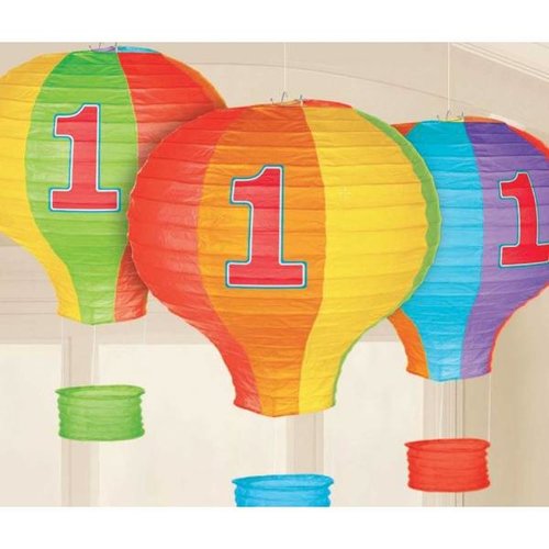 Gekleurde luchtbballon lampion 1 jaar Gekleurde luchtbballon lampion 1 jaar