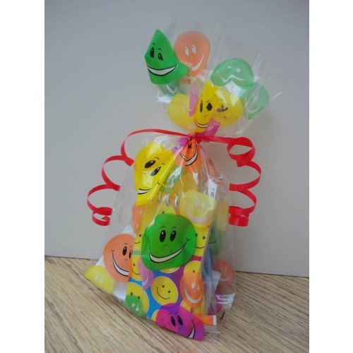 Cello bag, smile (feestzakjes / inpakzakjes 20 stuks) Cello bag, smile (feestzakjes / inpakzakjes 20 stuks)