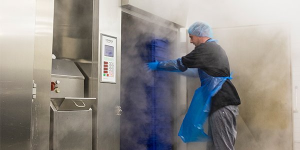 Sous-vide koken in hittebestendige kratten