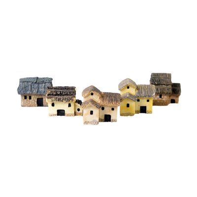 Decoration houses apiece