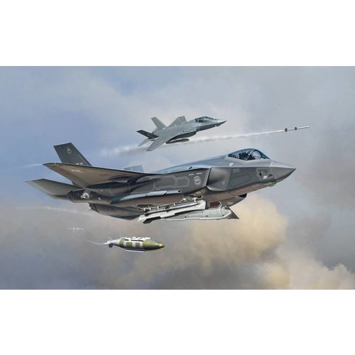 Italeri F - 35A Lightning ll "JSF" 1:72 Italeri F - 35A Lightning ll "JSF" 1:72