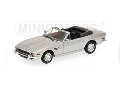 Producten getagd met Aston Martin Volante Modellauto