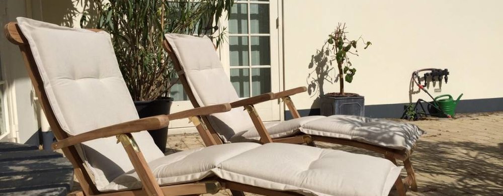 Teak deckchair is een absolute klassieker.