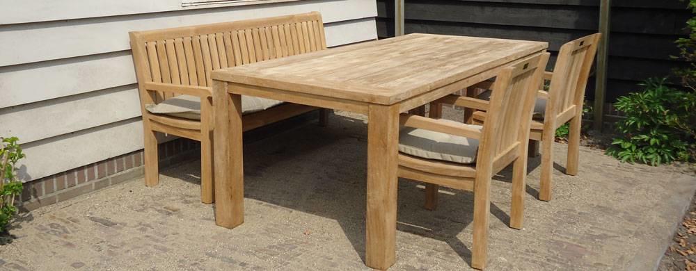 Tuinstoelen van teakhout