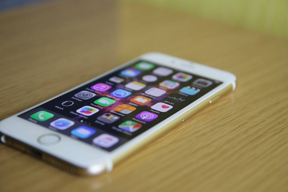 Waar moet u op letten bij het kopen van een tweedehands iPhone?