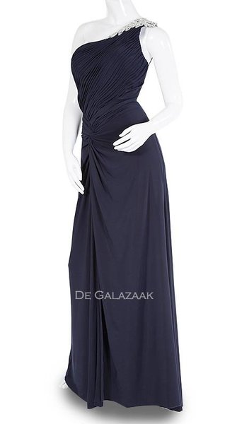 Magic Nights Oneshoulder Galajurk in nachtblauw