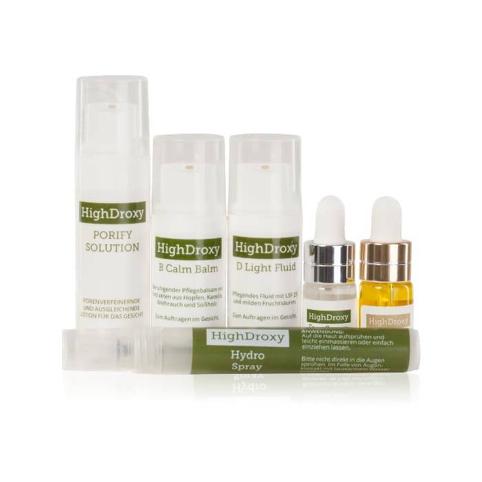 Travel sizes and deluxe samples