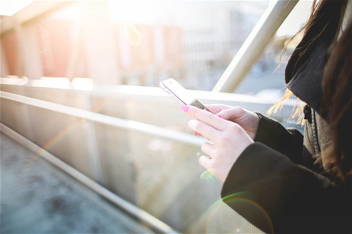 Een telefoon voor kinderen. Welk toestel moet ik kopen? Een telefoon voor kinderen. Welk toestel moet ik kopen?