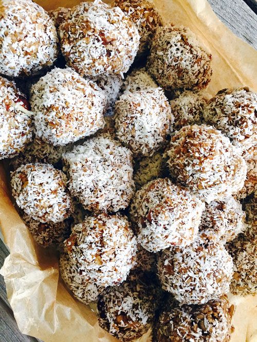 MÜSLI ENERGY BALLS MIT MACA