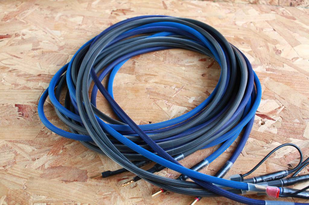 M-WaY Cables luidsprekerkabel:  2DW ReF 5.0