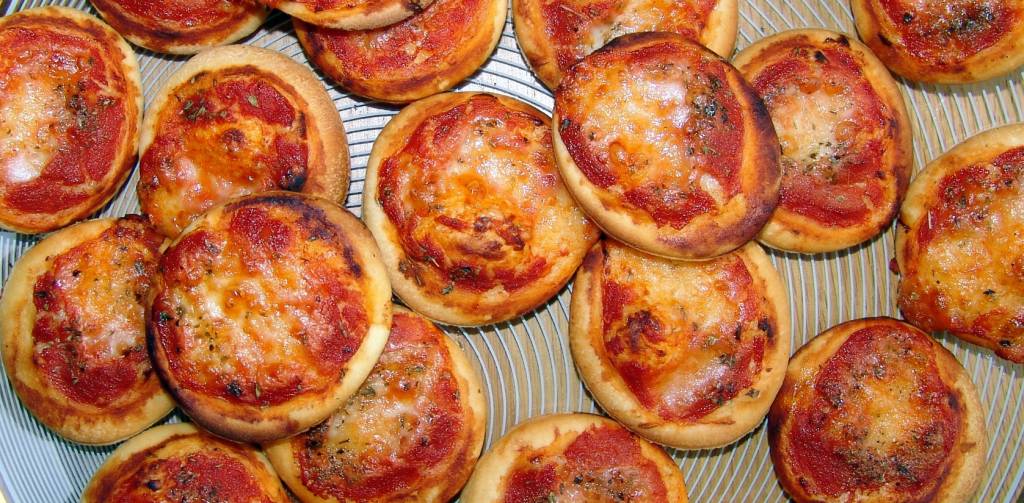 Nieuw: mini-pizzaatjes voor een feestelijke gelegenheid!