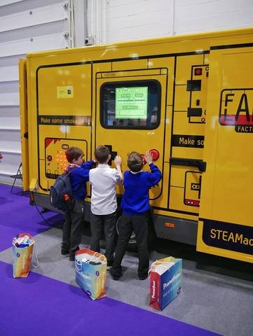 Full steam ahead - Fablab Factory @ BETT2018