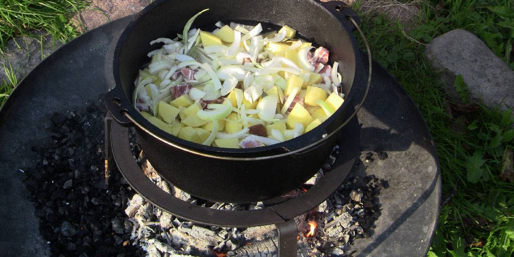 Dutch Oven gebruiken, onderhouden en schoonmaken