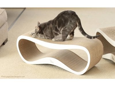 Design Krabmeubel in Wit, Grijs, Bruin en Zwart