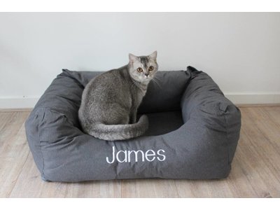 Kattenmand met de naam van je eigen Kat!