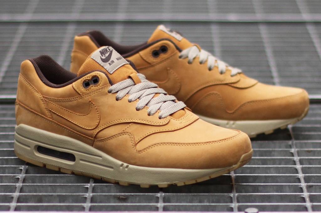 nike air max 1 leather premium 700