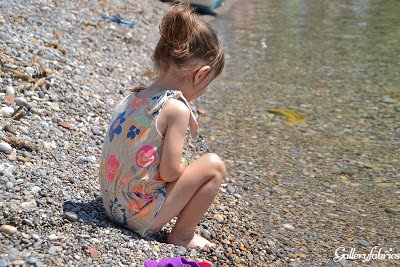 Een Twinning project voor op vakantie: de Amelia Dress en het gratis patroon Knot Bow Romper.