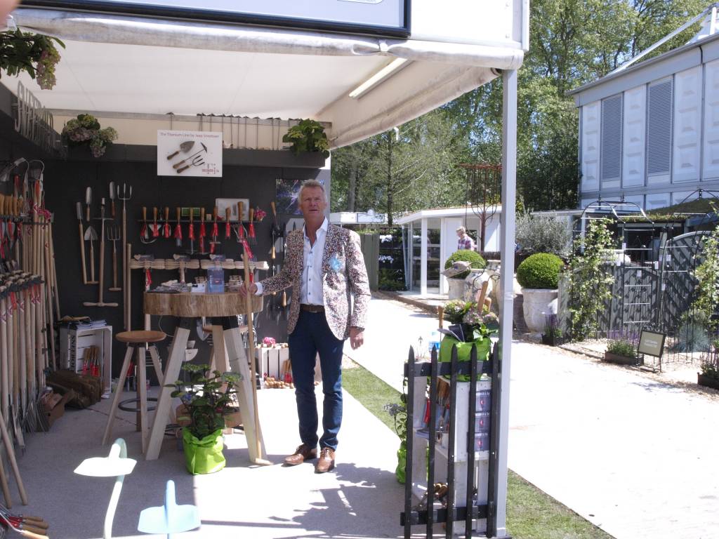 Chelsea Flower Show Garden 2017 - Theme : Forging Friendship
