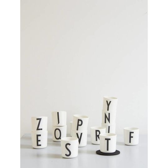 design letters melamine beker