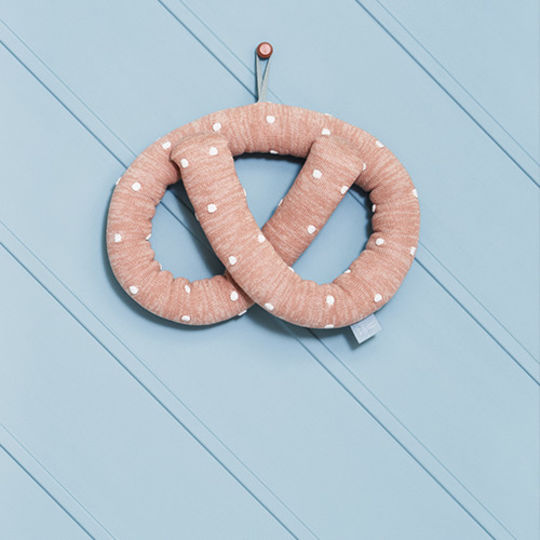 OYOY sweet pretzel kussen