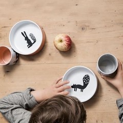 Aan tafel