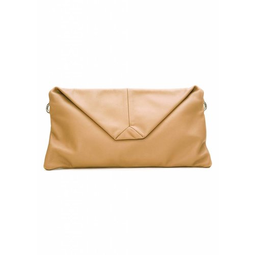 Dutch Basics Envelope Leather Clutch - Nude Dutch Basics Envelope Leather Clutch - Nude