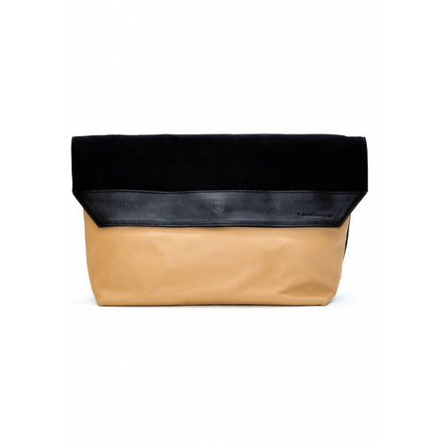 Dutch Basics Envelope A4 Clutch - Nude Dutch Basics Envelope A4 Clutch - Nude