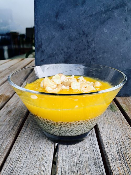 CHIA PUDDING MIT MANGO & YACON