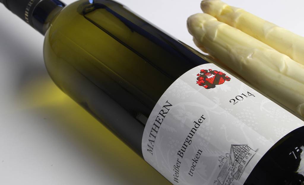 Asperges & wijn