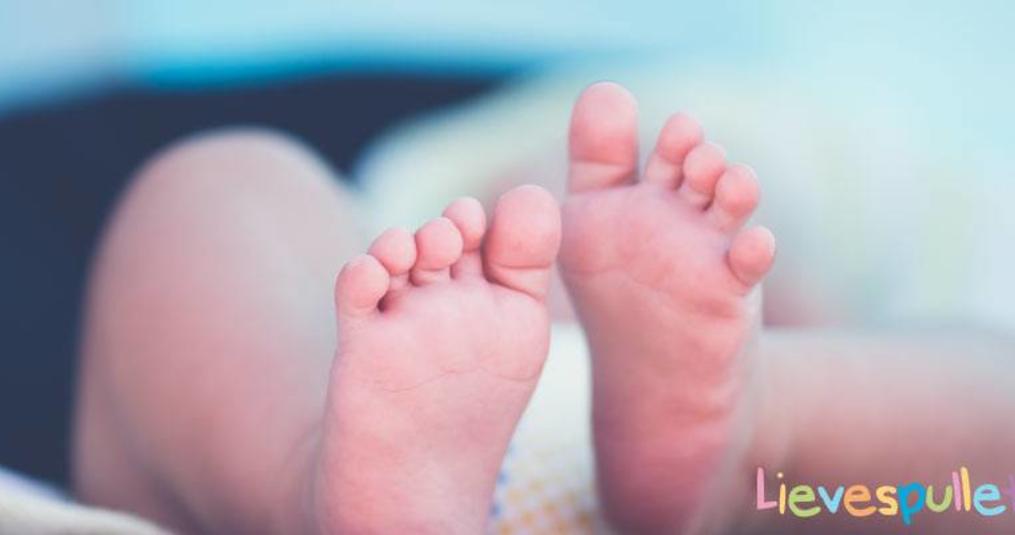 15 christelijke versjes voor geboortekaarten