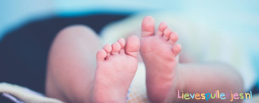 15 christelijke versjes voor geboortekaarten