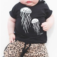 thumb-nOeser Tom hipster jellyfish-3