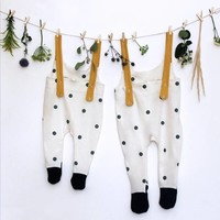 Organic Zoo Pyjama Salopette Bolletjes met blauwe voetjes