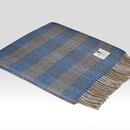 Mcnutt of Donegal McNutt of Donegal plaid lambswool 140x200 Bronagh