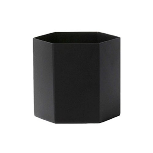 ferm LIVING Hexagon Pot - Black - Large ferm LIVING Hexagon Pot - Black - Large