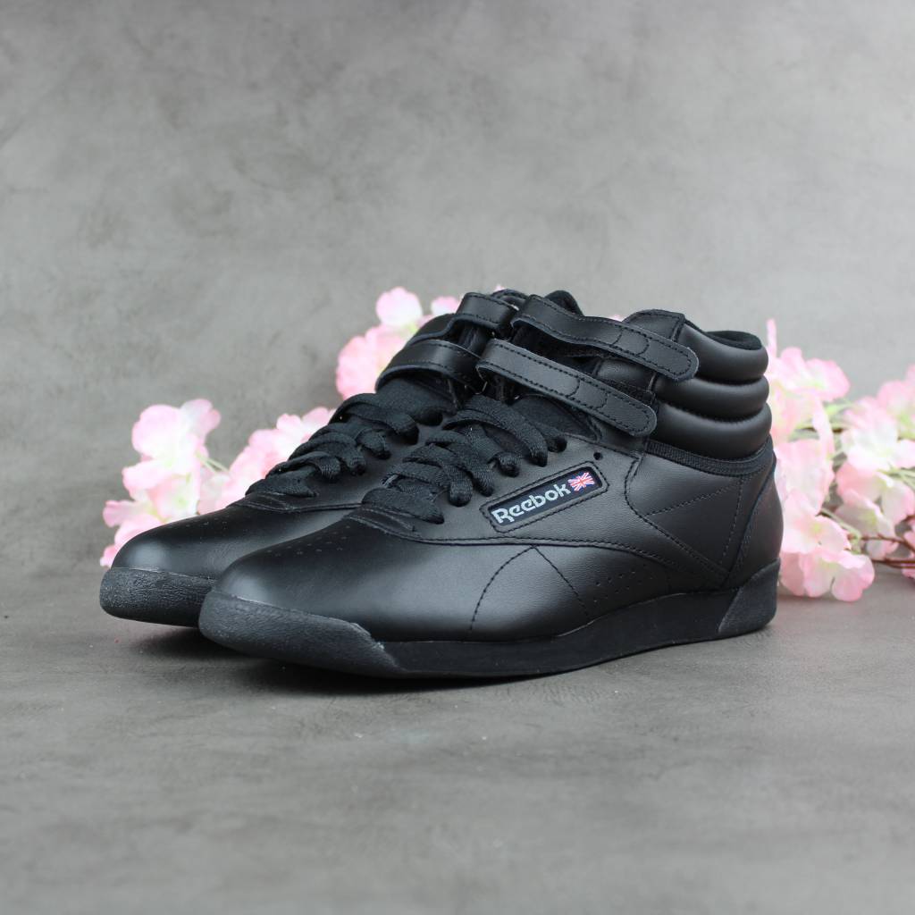 reebok roma via del corso