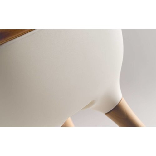 Ovo Ovo highchair - kinderstoel wit met tray en kunststof witte riempjes Ovo Ovo highchair - kinderstoel wit met tray en kunststof witte riempjes