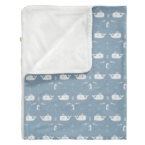 Fresk Fresk Babydeken katoen/velours Whale Blue 80x100 cm Fresk Fresk Babydeken katoen/velours Whale Blue 80x100 cm
