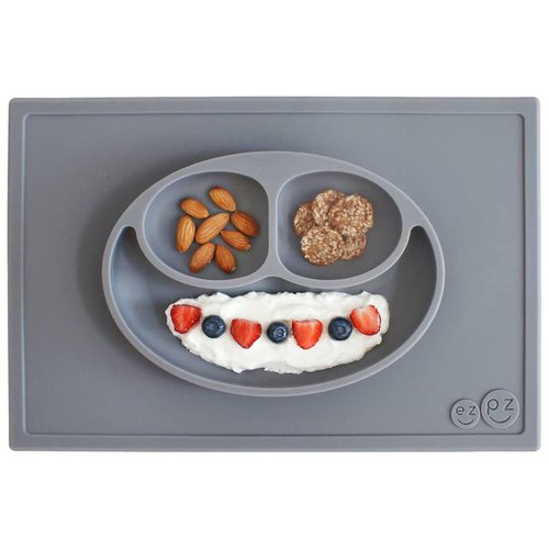 EZPZ EZPZ Happy mat Placemat & plate in one Grey/ Donkergrijs EZPZ EZPZ Happy mat Placemat & plate in one Grey/ Donkergrijs
